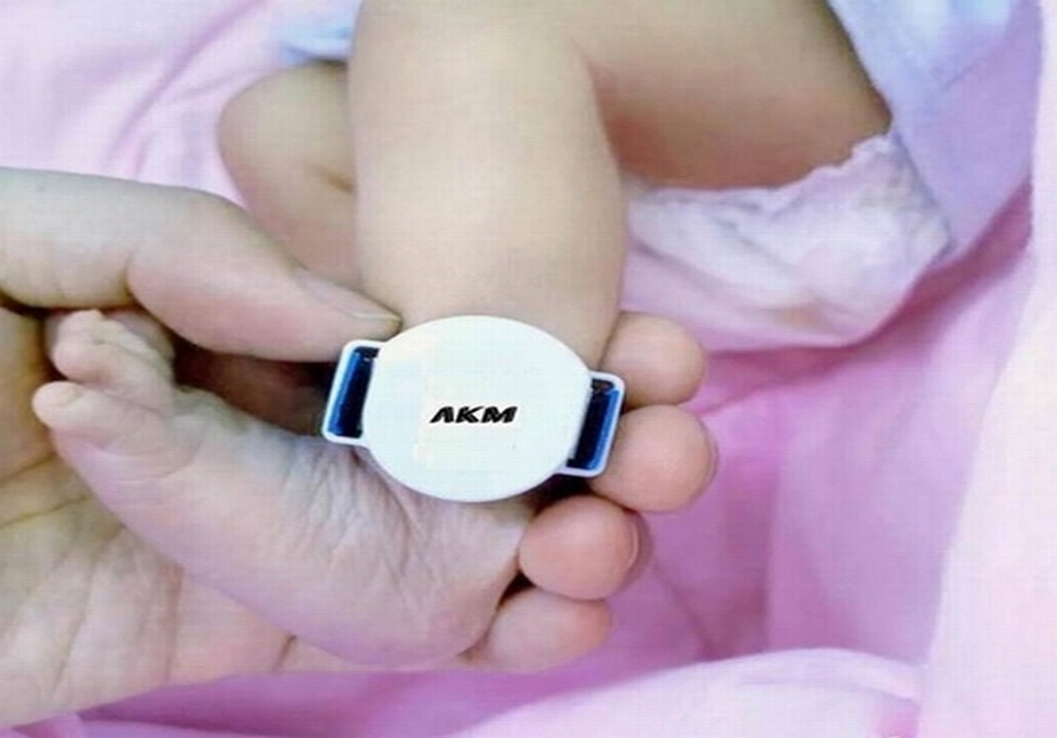 婴儿防盗